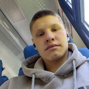  ,   Maxim, 18 ,   ,   , c 