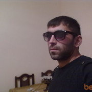  ,   Serge, 38 ,   