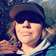  ,   Mila, 46 ,   c 