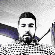  ,  Kamron, 35