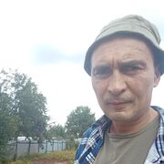  ,  Marat, 48