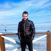  ,   Alex, 35 ,   