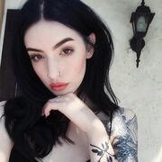  , 