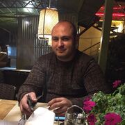  ,  Arman, 38