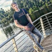  ,   Emil, 24 ,   ,   