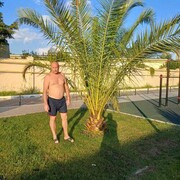  ,   Mikhail, 47 ,   ,   