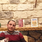  ,   Zamiq, 44 ,   ,   , c 