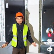  ,  Alik, 42