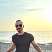  ,   Nicolae, 33 ,   ,   