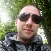  ,  Oleksiy, 38