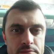  ,   Max, 39 ,  