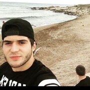  ,   Artur, 32 ,   ,   