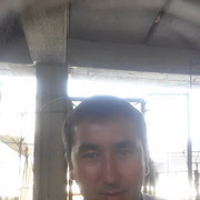  ,  Timur, 37
