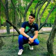  ,  Arman, 25