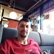  --,   MaxusLofian, 37 ,  