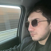  ,   Artyom, 32 ,   ,   