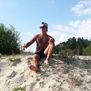  ,   Hassan, 33 ,   ,   