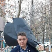  ,  Denis, 25