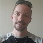  ,   Varis, 40 ,     , c 