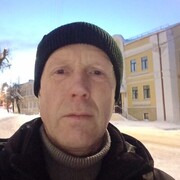  ,   Viktor, 52 ,   ,   
