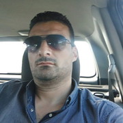   ,  Artur, 45