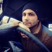  ,   Denis, 35 ,   ,   , c 