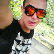  ,   Makiaveli, 28 ,   