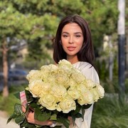  ,  Nina, 23