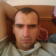 ,  Tadek, 38