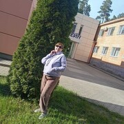  ,   Elena, 69 ,     