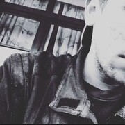  ,  Oleg, 24