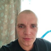 ,  Dmitry, 32
