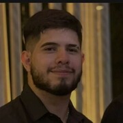  ,  Anton, 24