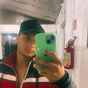  -,  Lucas, 24