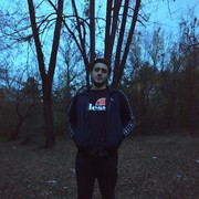  ,  Cristi, 30