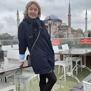  ,   Lusi, 46 ,     , c 