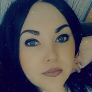  ,   Viktoria, 32 ,   ,   