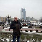  ,  Alex, 39