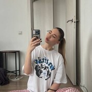  ,   Anastasia, 23 ,   c 