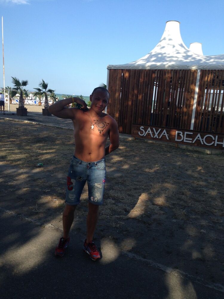  ,   Viktor, 33 ,   ,   , c 