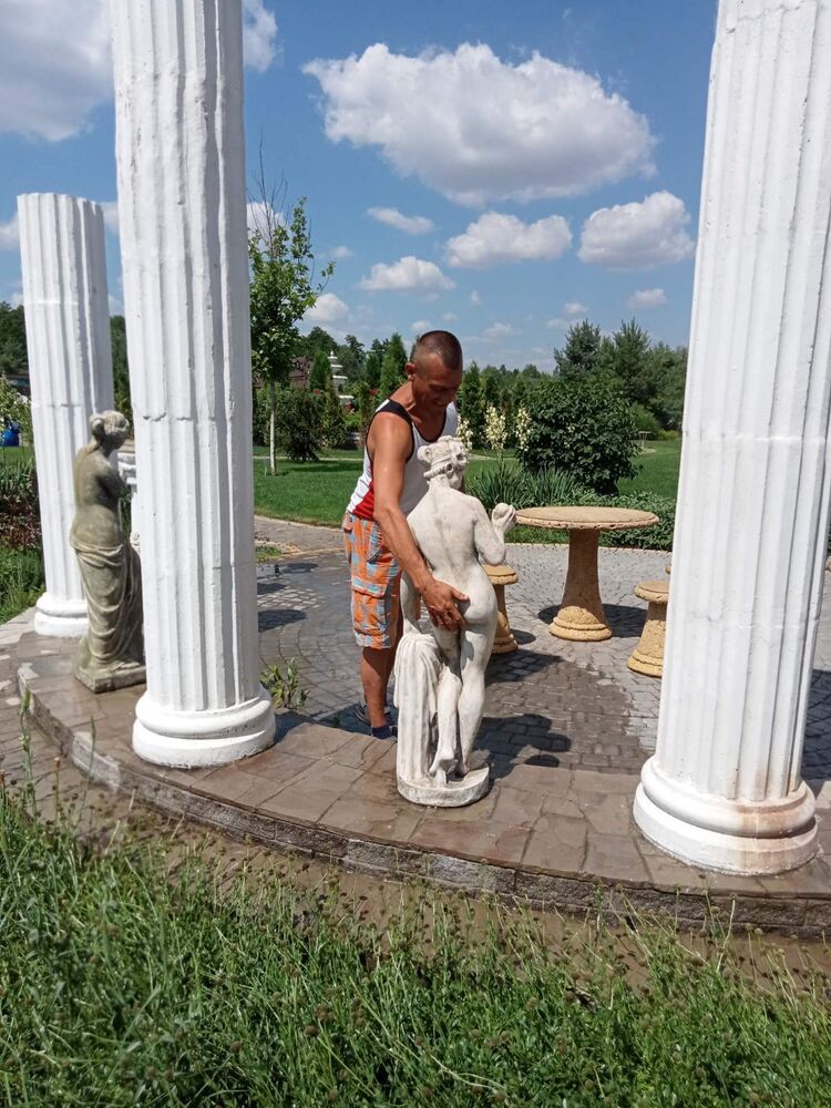  ,   Sova, 44 ,   