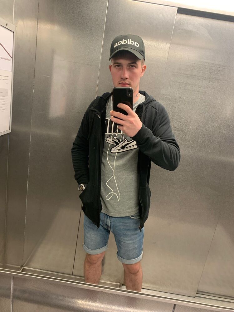  35276903  , 25 ,    -