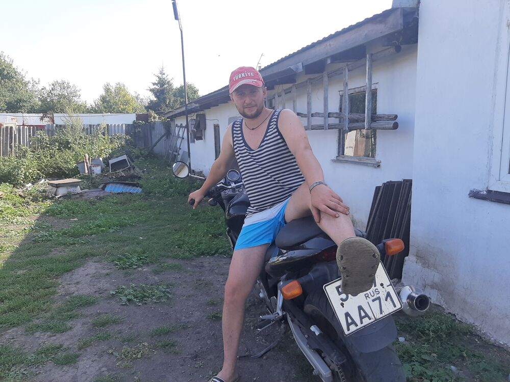  25973753  , 33 ,    