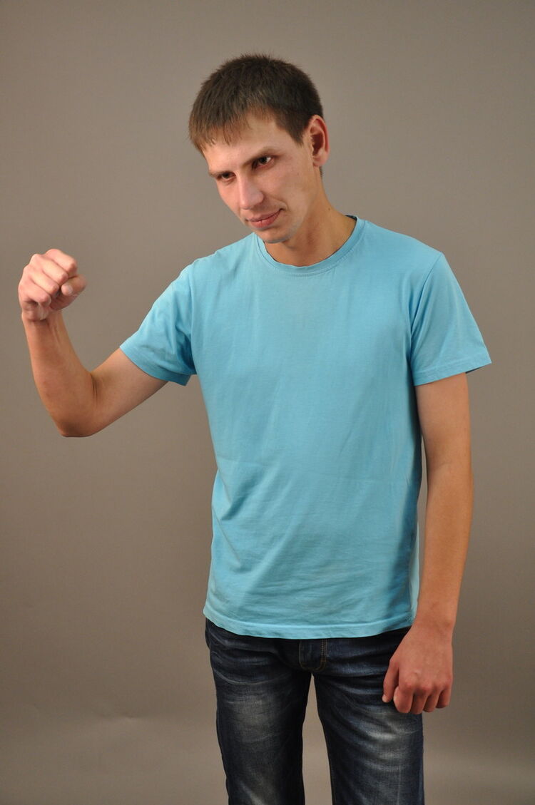  ,   Denis, 37 ,     , c 
