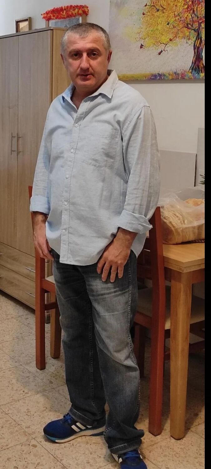  47461033  Ramaz, 51 ,    Holon