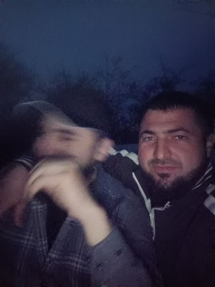  ,   Magamed, 35 ,  
