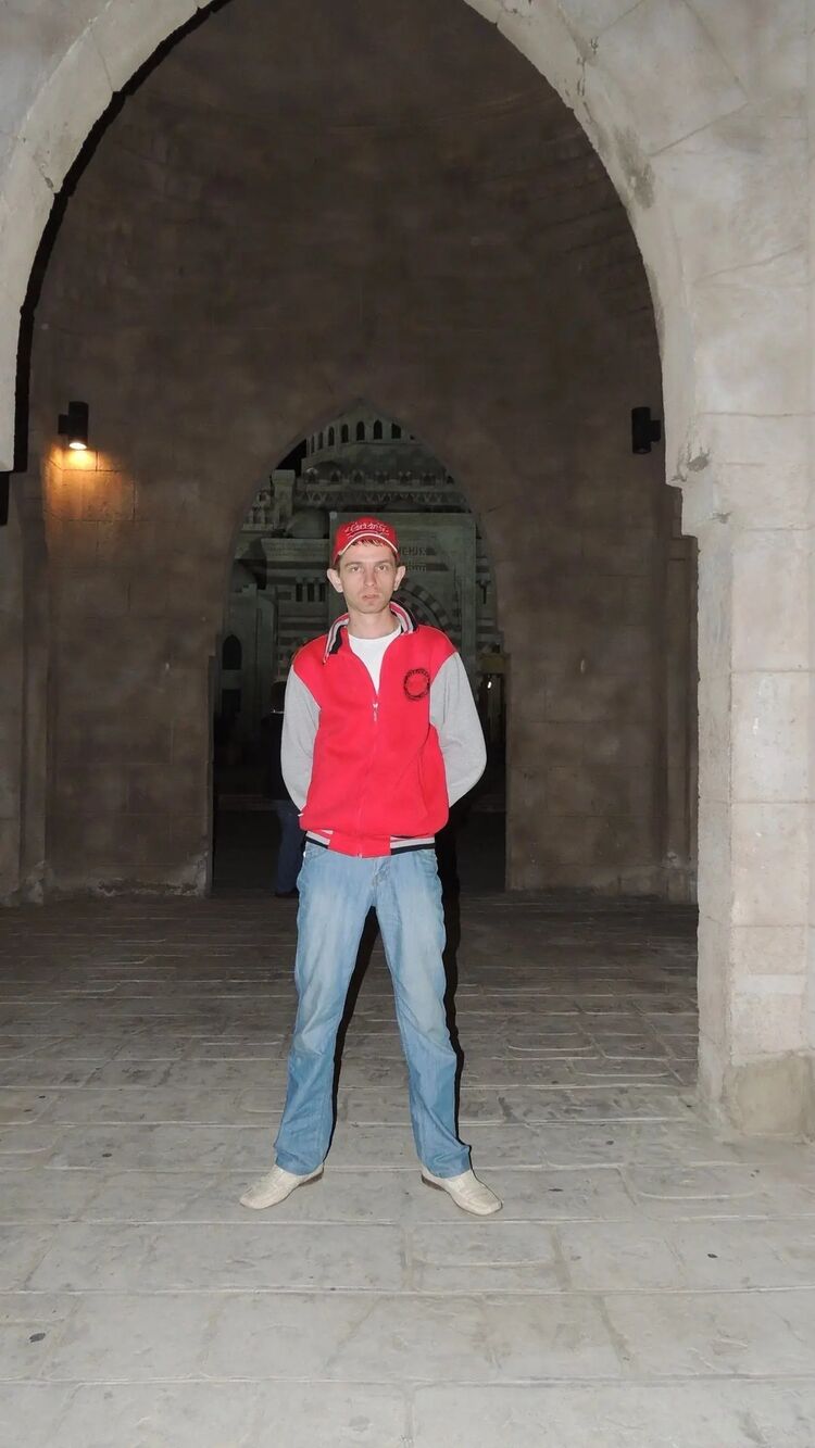  54647693  , 40 ,    -