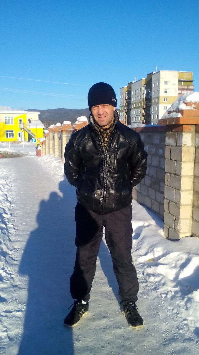  8219293  Oleg, 39 ,    -