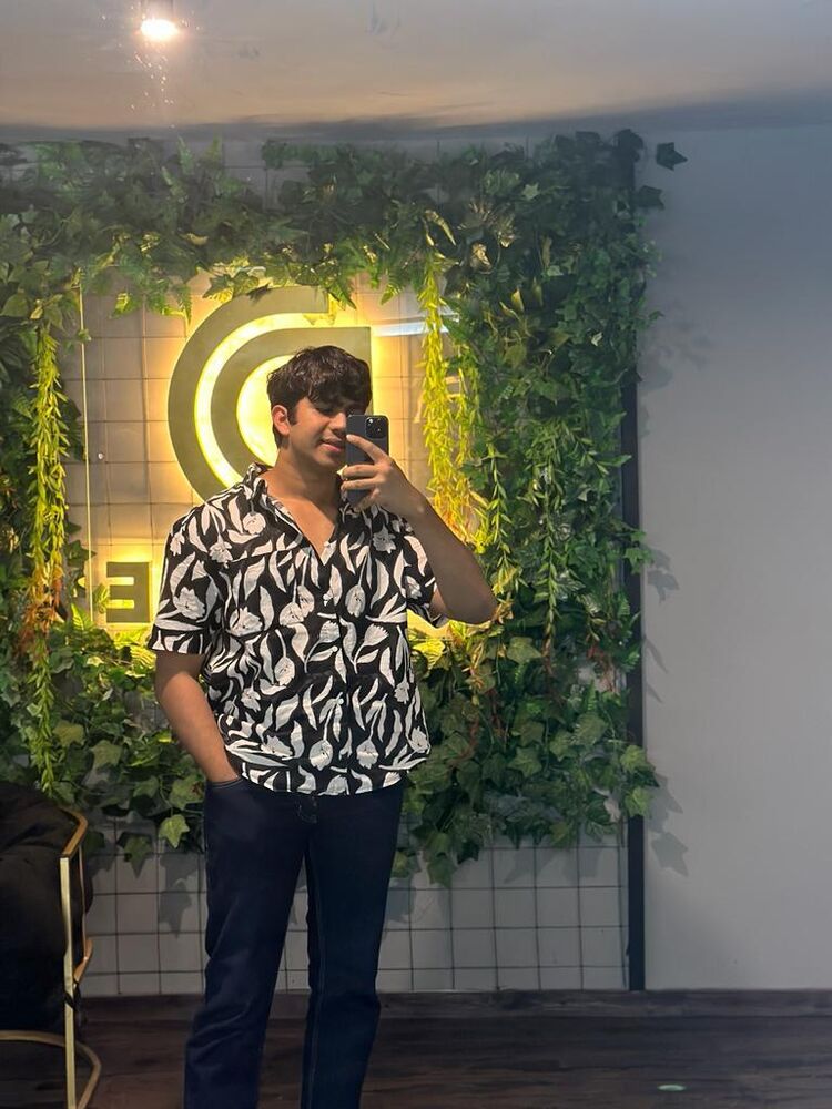 ���� 37375853 ������� Pushpak, 26 ���, ���� ���������� � ���������