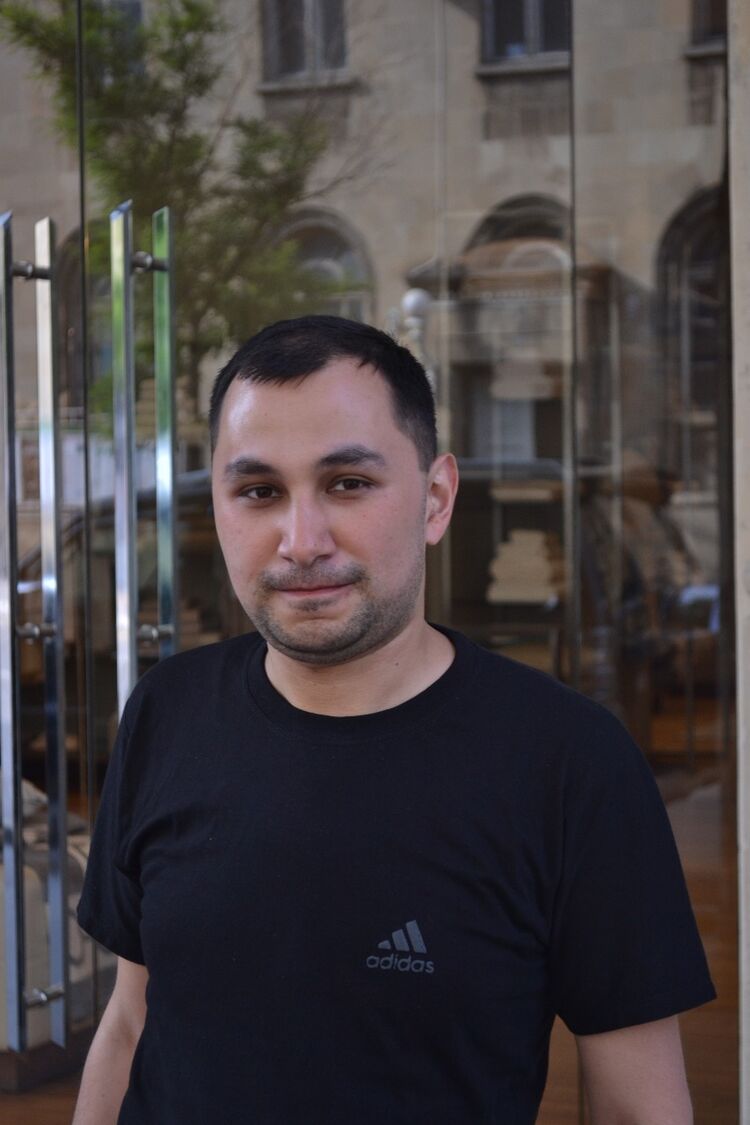  54522273  Zaur, 34 ,    